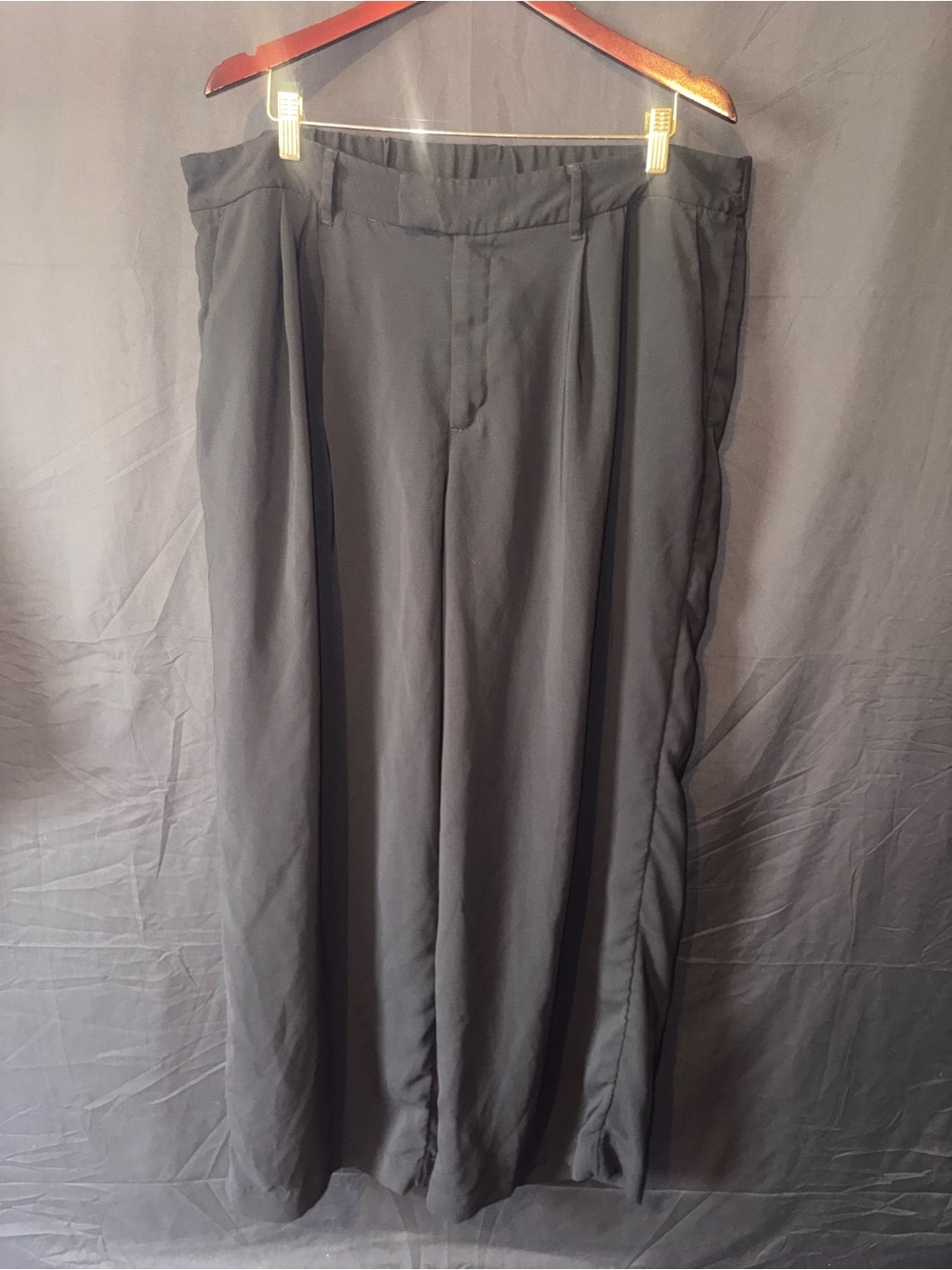A New Day High-Rise Wide-Leg Pleated Trousers